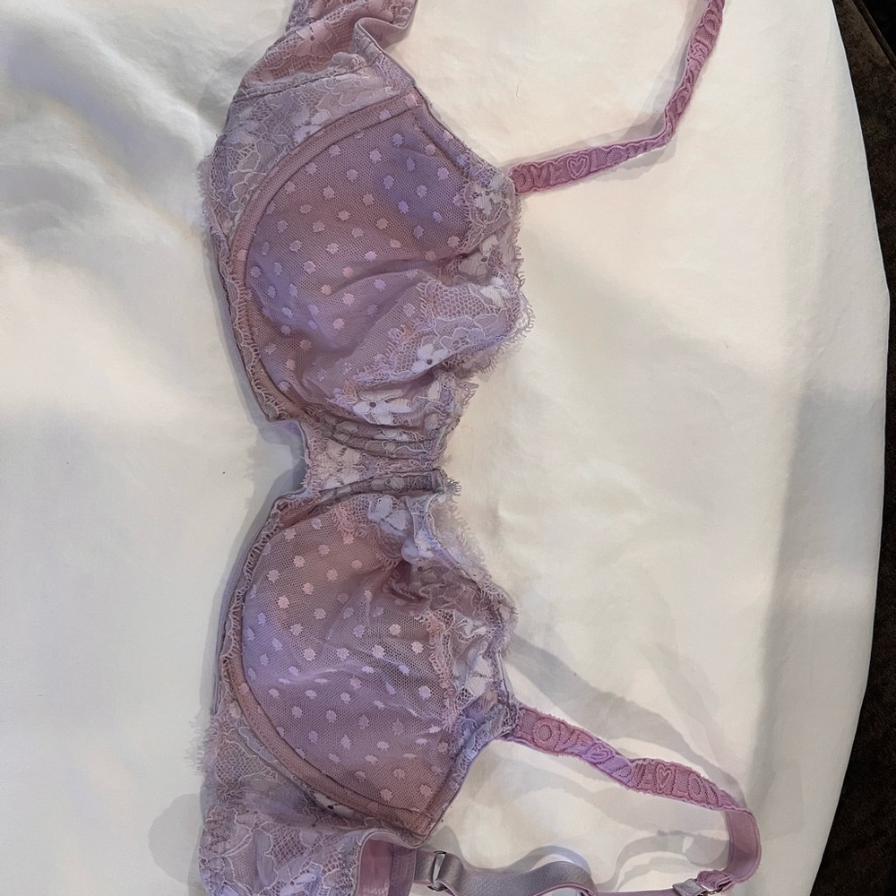 Victoria's Secret Lavender Lace Polka Dot Bra